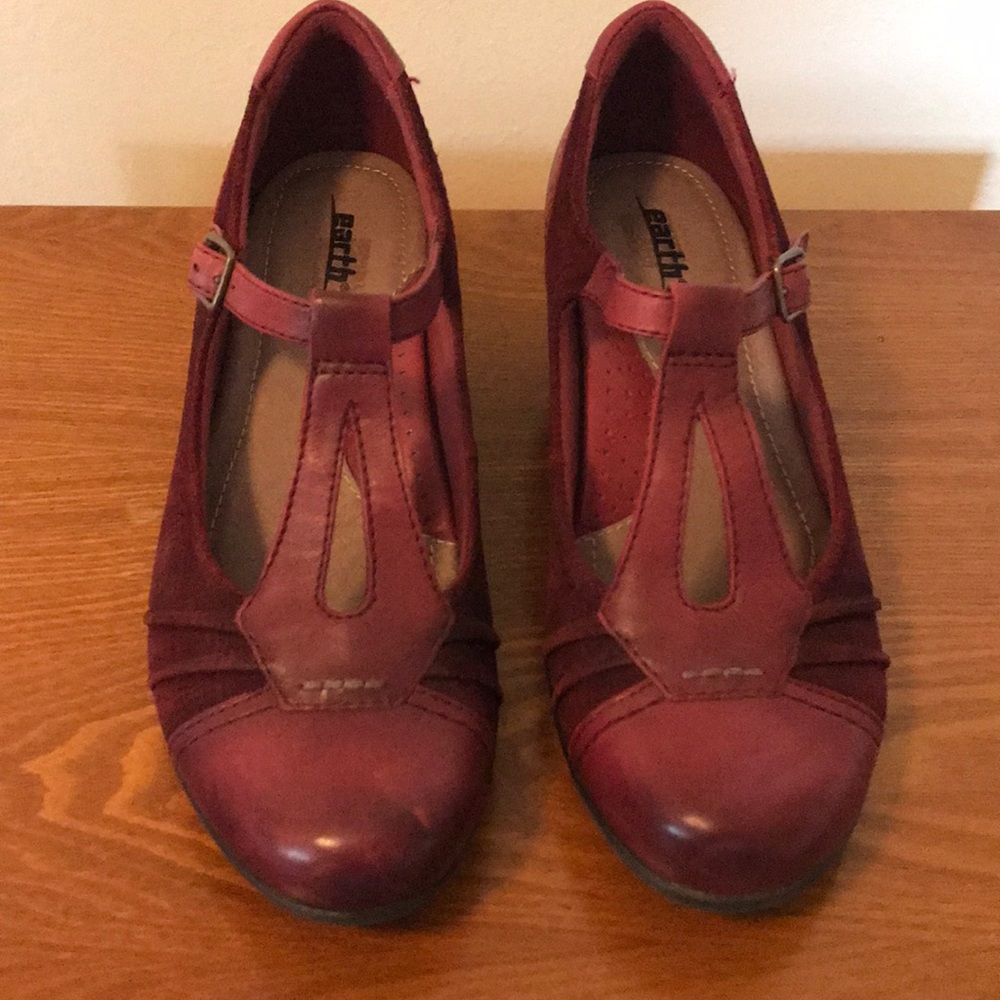 Earth Shoes Wanderlust in Rosewood size 7.5